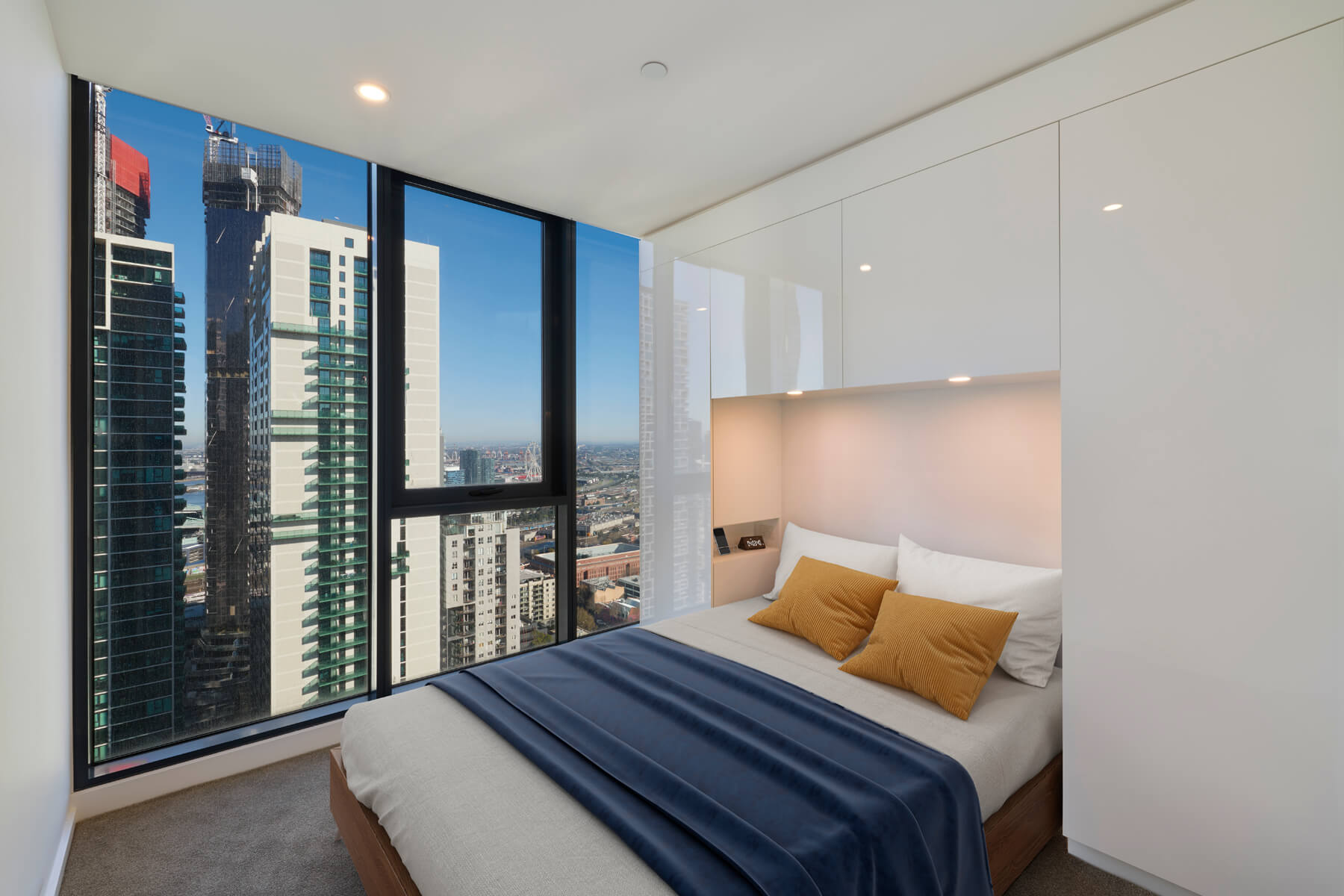 Melbourne Grand Apartments Rent